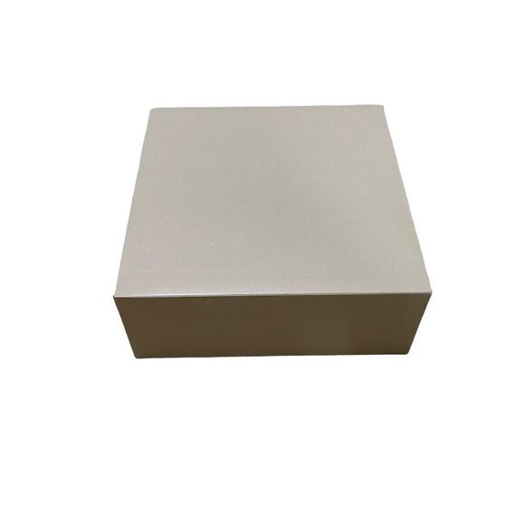 🌟NEW🌟Michael Kors🌟Gift Box - Picture 1 of 1